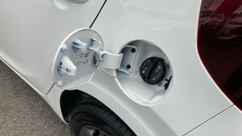 Kia Picanto 1.0 2 5dr Auto Petrol Hatchback